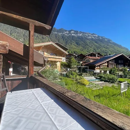 Holiday home Chalet-hausteil Mit Garten Im Dorfkern By Interhome *