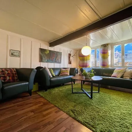 Chalet-hausteil Mit Garten Im Dorfkern By Interhome * Ringgenberg
