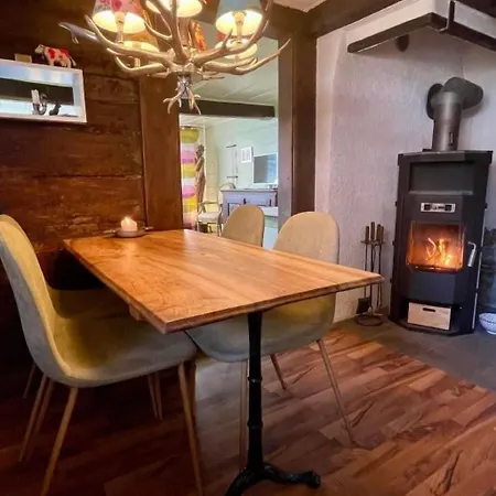 Chalet-hausteil Mit Garten Im Dorfkern By Interhome * Ringgenberg